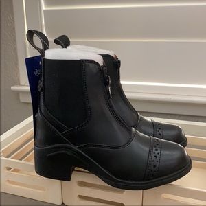 New Ovation kids black Paddock zip Boots